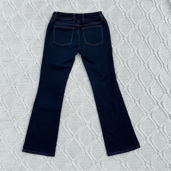 [25] Banana Republic Women’s Low Rise Dark Wash Denim Flare Leg Blue Jean - Picture 4 of 9